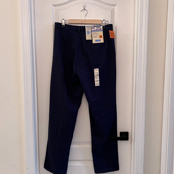 NWT Dockers Navy Go Khaki Flat Front Classic Fit in Size 12 Long - Picture 4 of 6